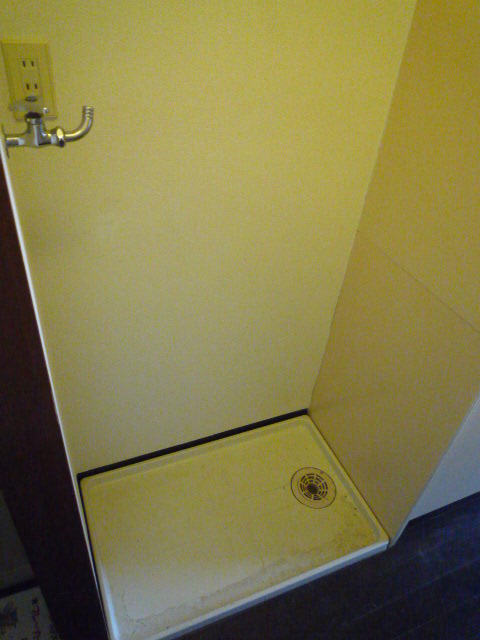 Other room space. Washing machine can be installed in a room.
