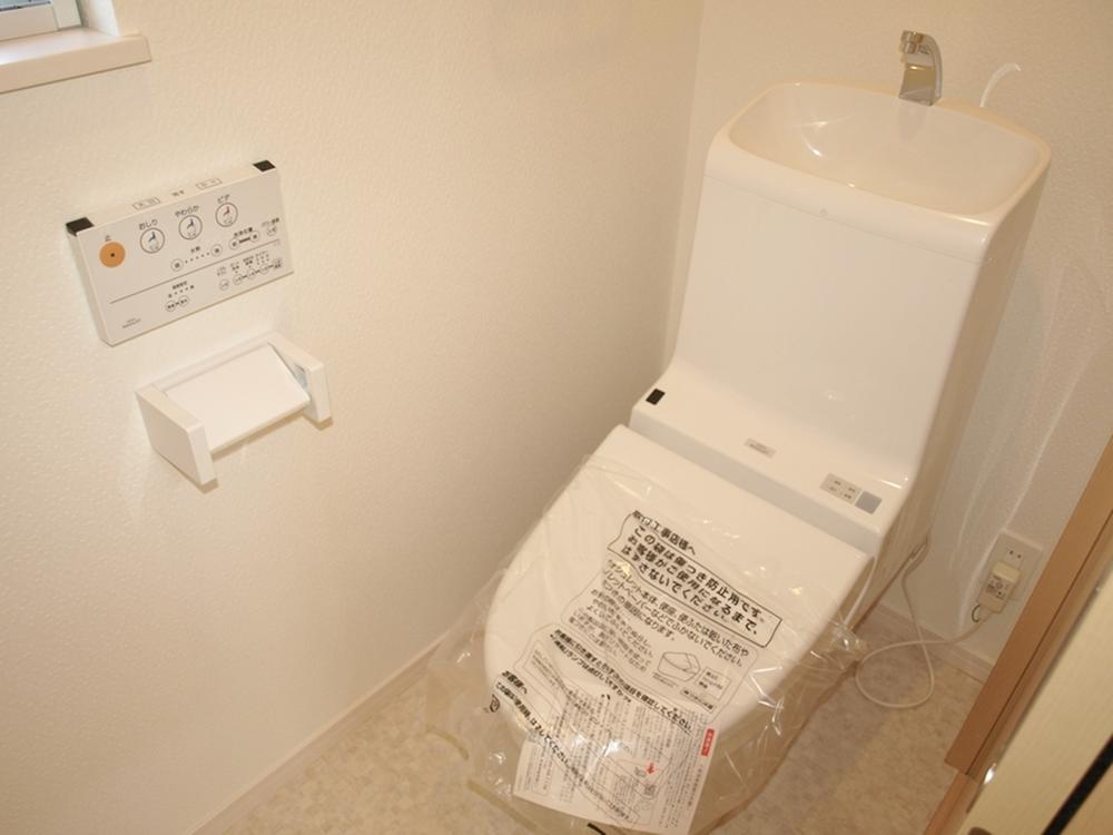 Toilet. Building 2 toilet ※ Whole building is a common specification ※
