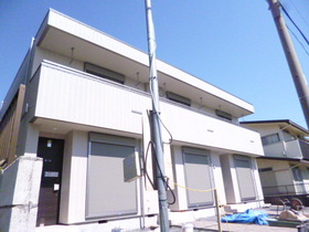 Building appearance. It is a popular terrace house property.