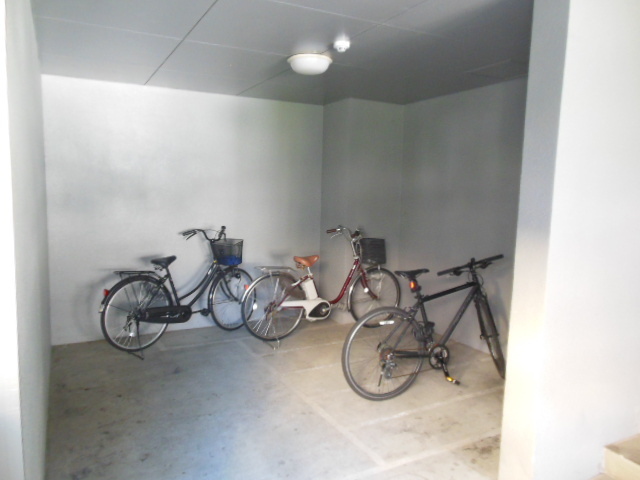 Other common areas. Is a bicycle parking lot