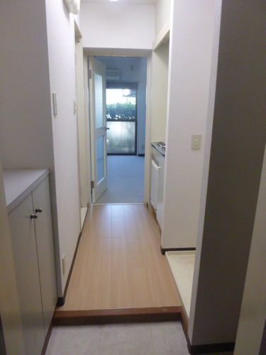 Other room space. Entrance ・ Corridor