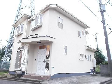 Local appearance photo. Appearance as seen from the north side. outer wall ・ Already Roof Coatings.