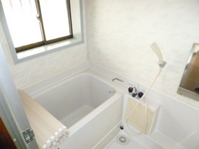 Bath. Bathroom (bus ・ Toilet separate room)