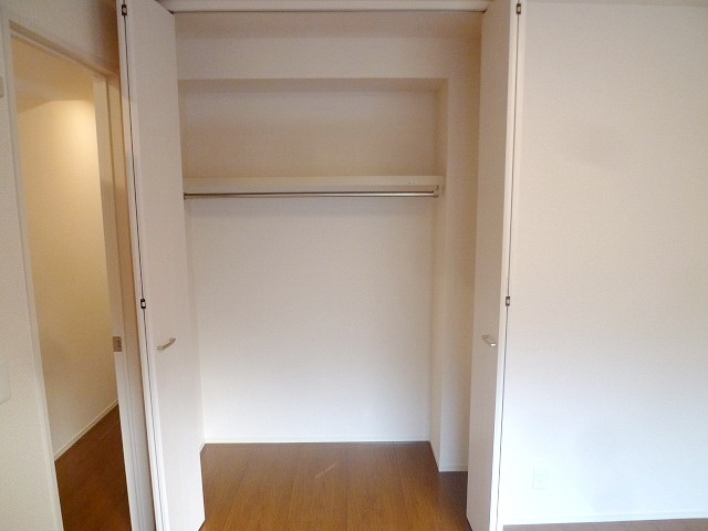Receipt. Storage space