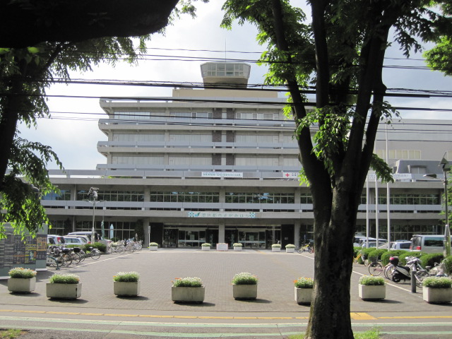 Government office. 900m to Sagamihara City Hall (government office)