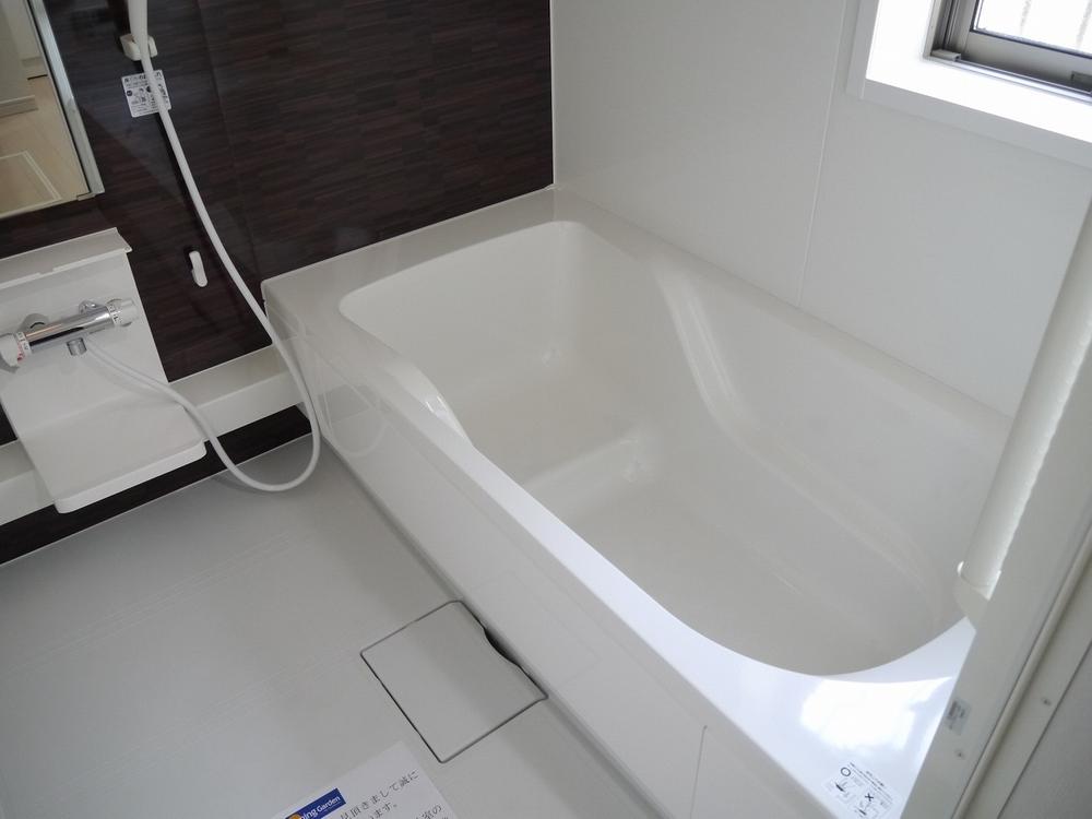 Bathroom. Air Heating drying with unit bus