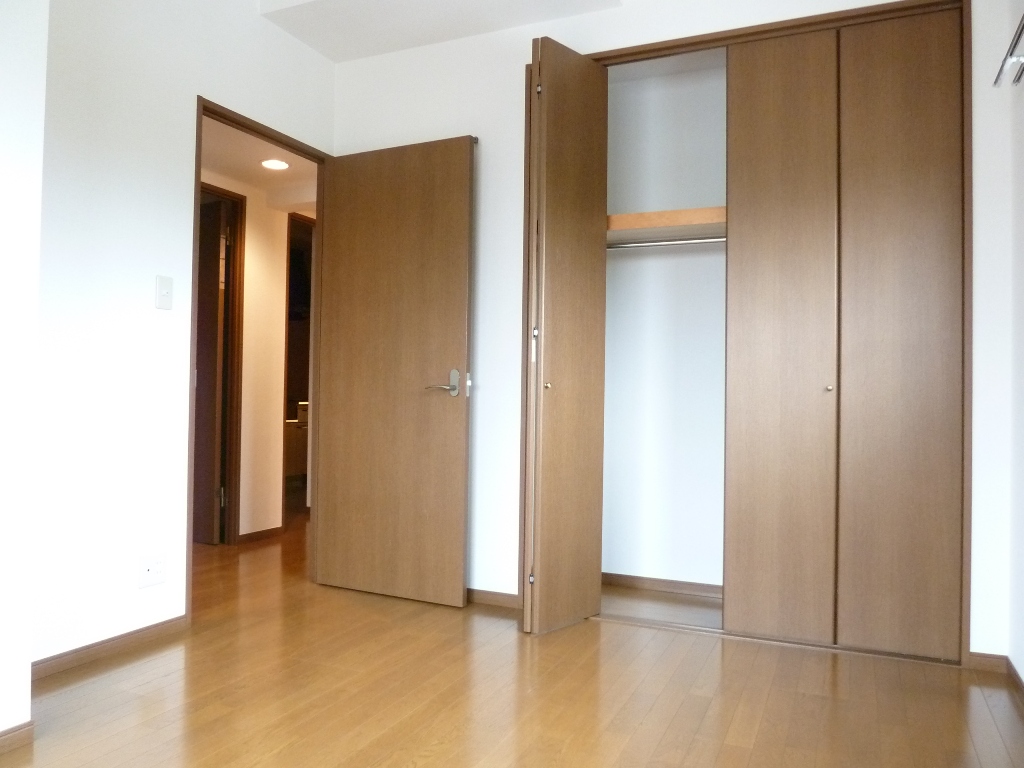 Living and room. Western-style 6.0 tatami mats (2) The same type ・ It will be in a separate dwelling unit photos.