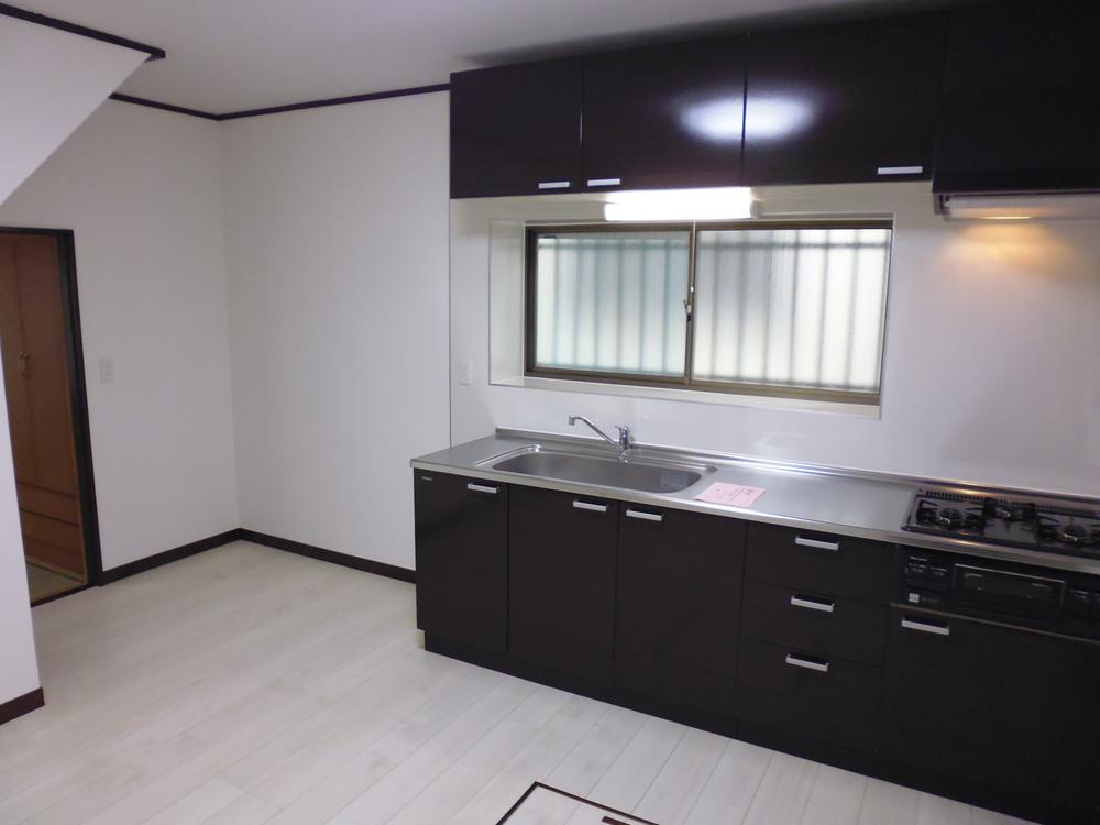 Kitchen. System kitchen new goods exchange
