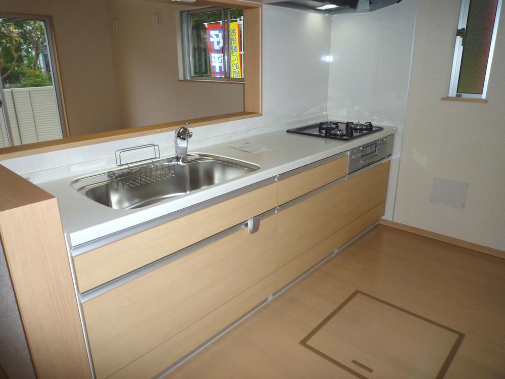 Same specifications photo (kitchen)
