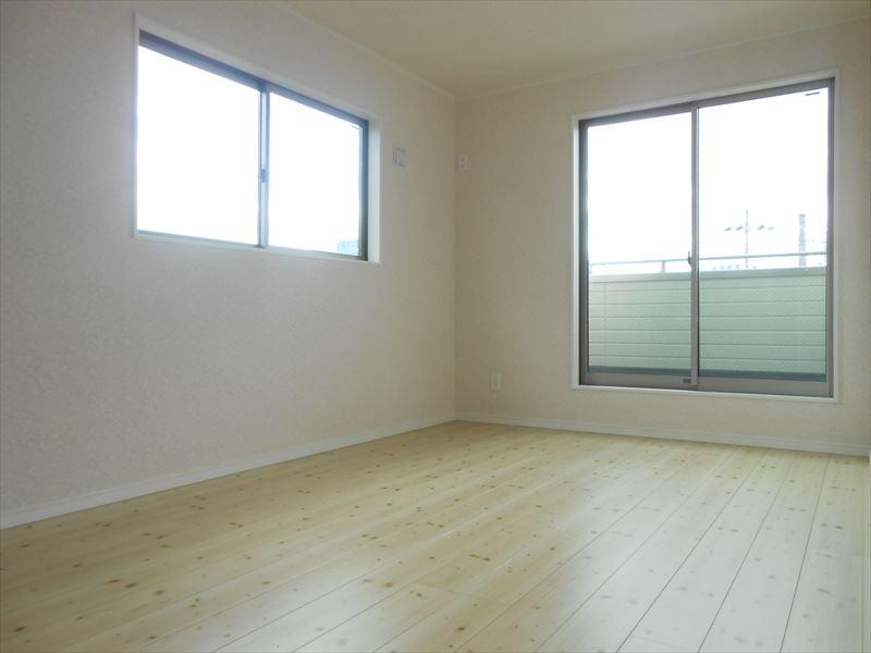 Non-living room. Indoor (12 May 2013) Shooting Building 3