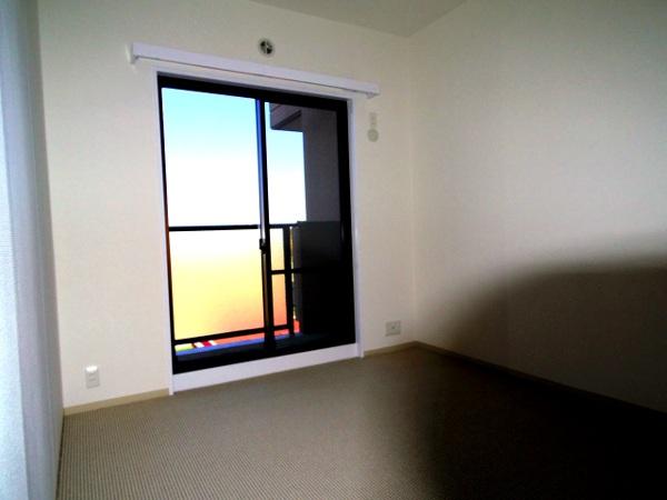 Non-living room. Indoor (11 May 2013) Shooting