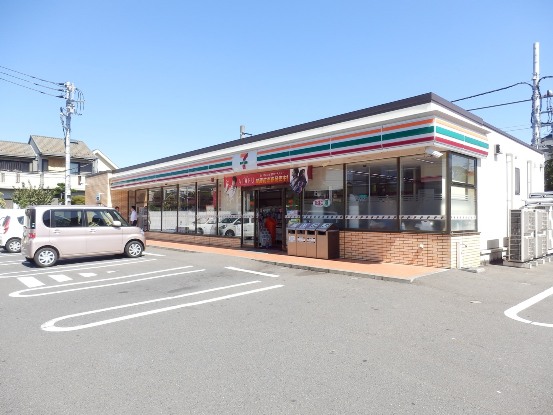Convenience store. Seven-Eleven Sagamihara upper groove Suwa store up (convenience store) 223m