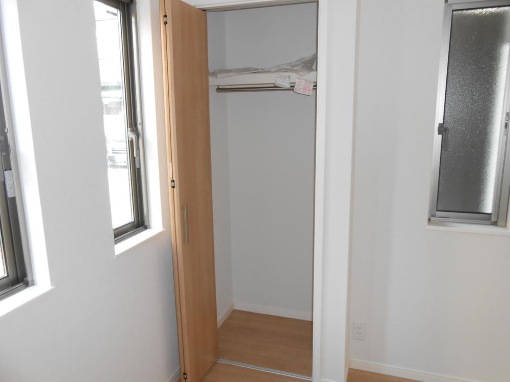 Bathroom. Indoor (11 May 2013) Shooting Building 2