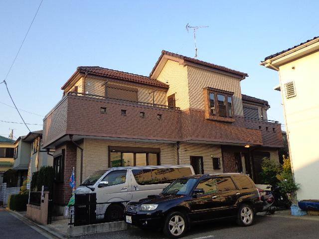 Local appearance photo. Since the car space is at a south sunny !!