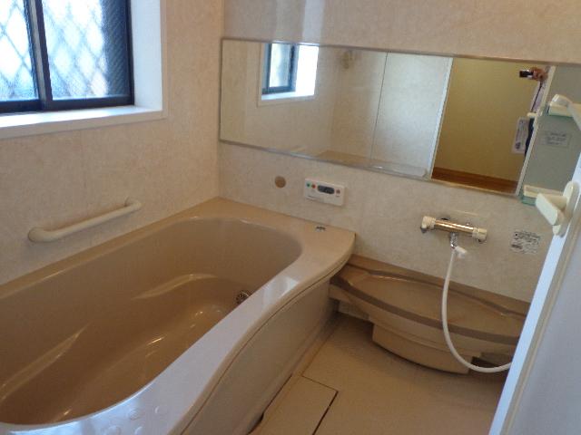 Bathroom. 1 pyeong type of bathroom (dry ・ Cold blast ・ With heating)