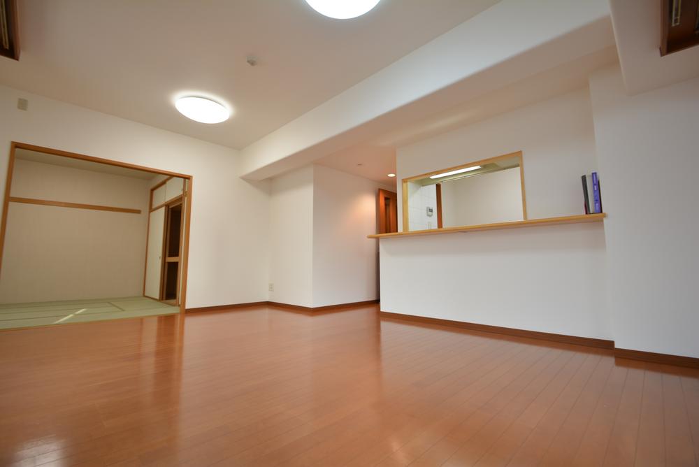 Living. Indoor (11 May 2013) Shooting