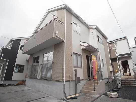 Local appearance photo