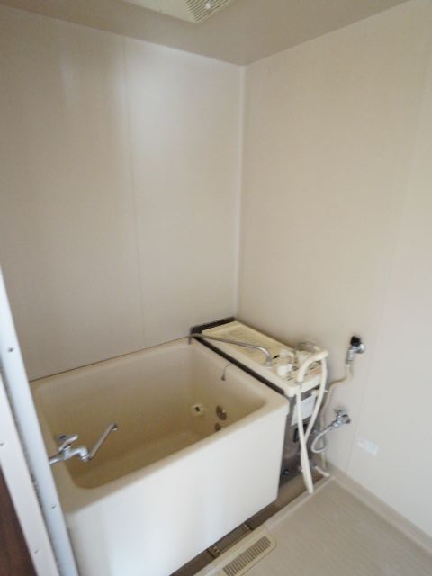 Bath. Add 焚式