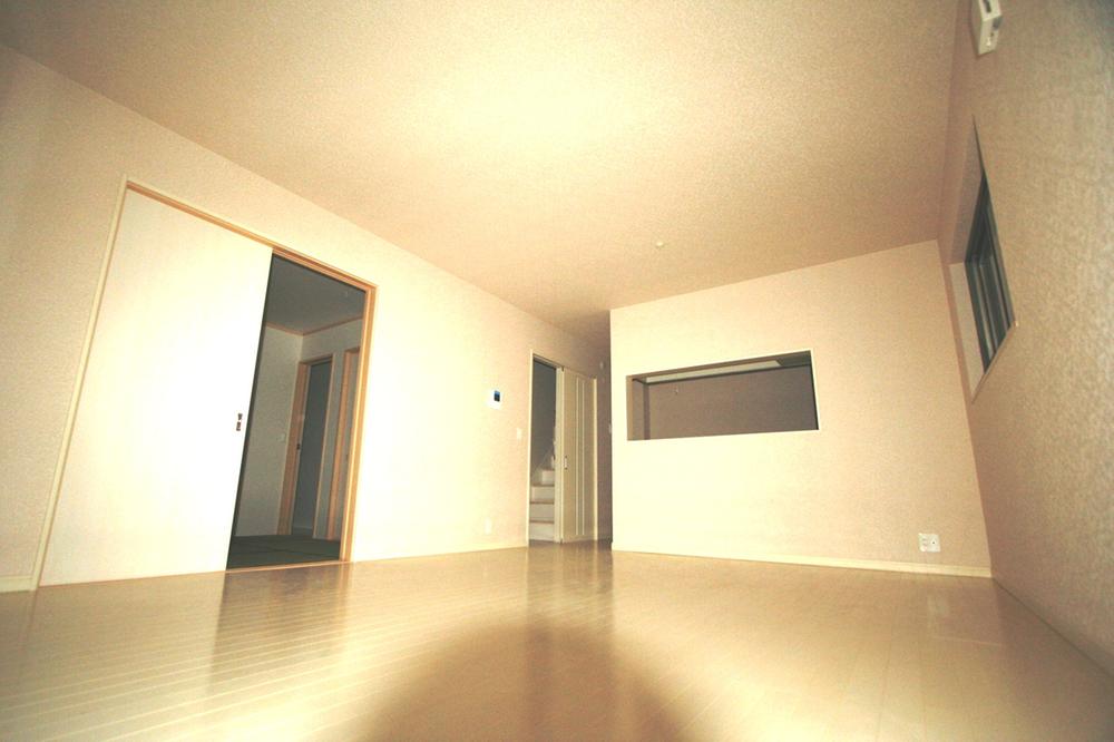 Living. Local (12 May 2013) Shooting