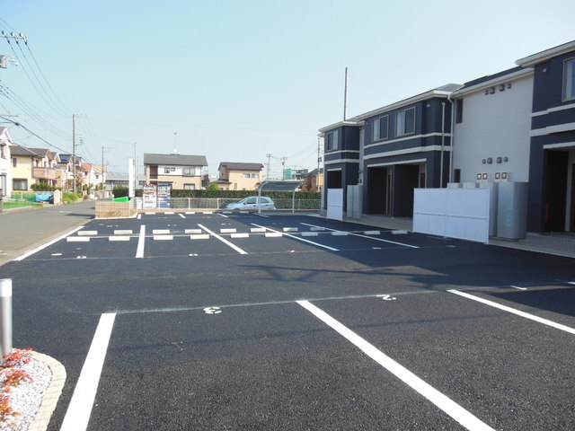 Parking lot