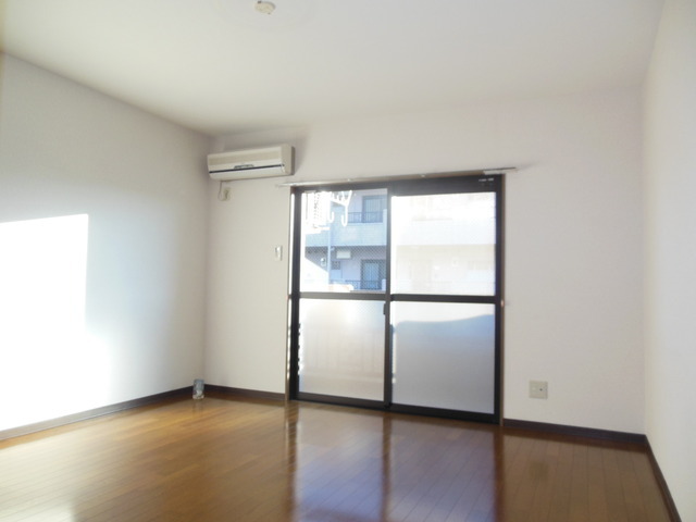 Other room space