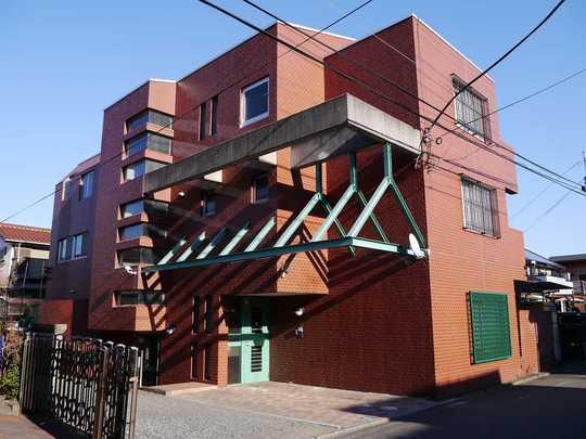 Local appearance photo. You can also live it as a rental shared housing in reinforced concrete three-story of the three-family house. 