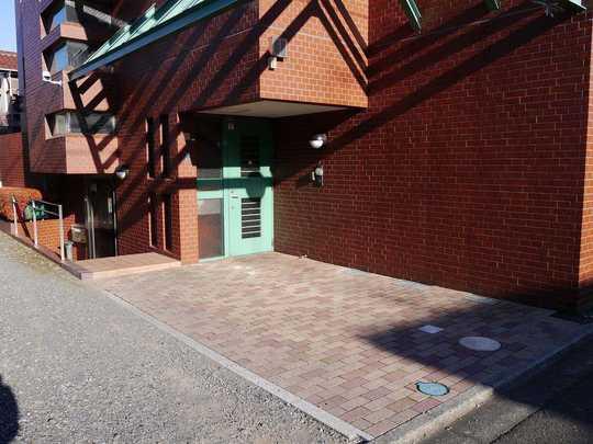 Parking lot