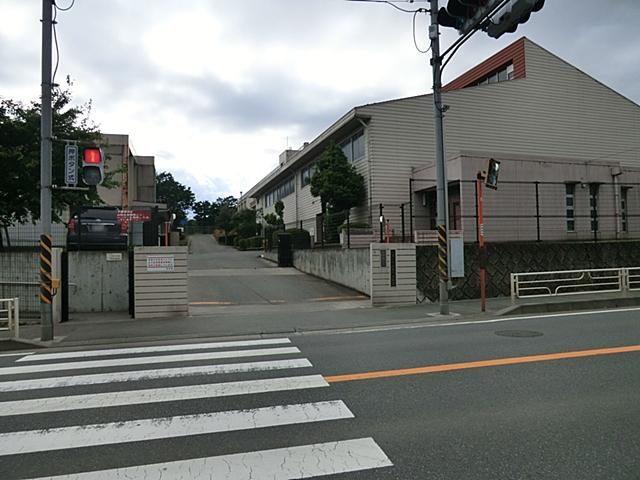 Primary school. 600m to Sagamihara Tachikawa ass Elementary School