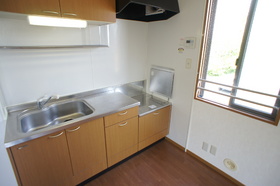 Kitchen. Two-neck is a gas stove can be installed.
