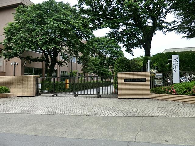Primary school. Nihonmatsu until elementary school 650m