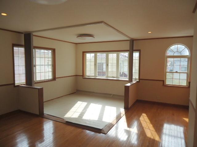 Living. Tatami Corner