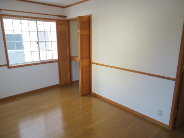 Non-living room. 1st floor Western style room