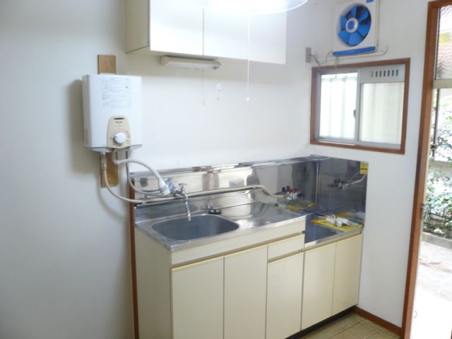 Kitchen.  ☆ Gas stove can be installed to get on the cuisine ☆ 