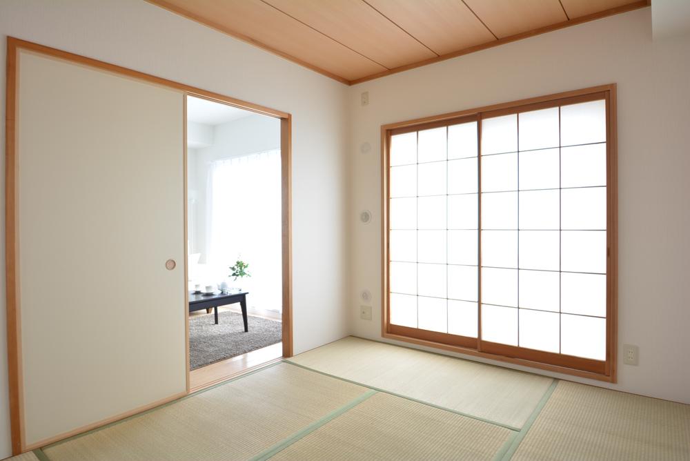 Non-living room. It is convenient to use as a guest room or lay the child if there is a Japanese-style room ☆