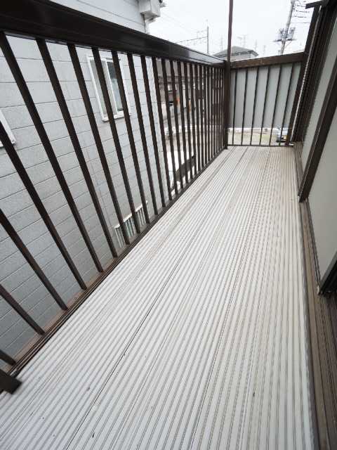 Balcony. It can be accessed from both the Japanese-style room