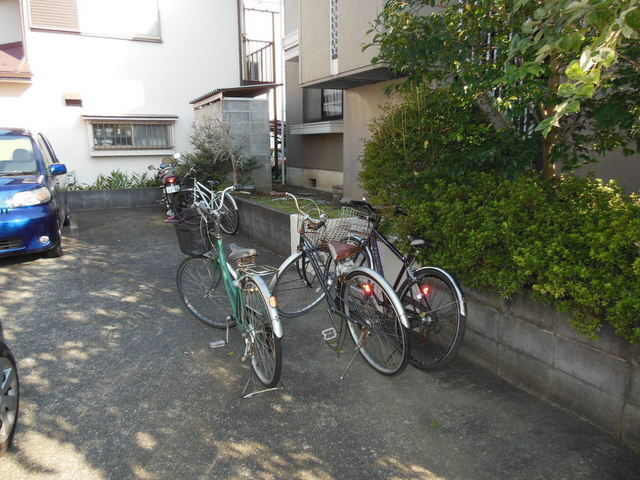 Other common areas. Is a bicycle parking space on site