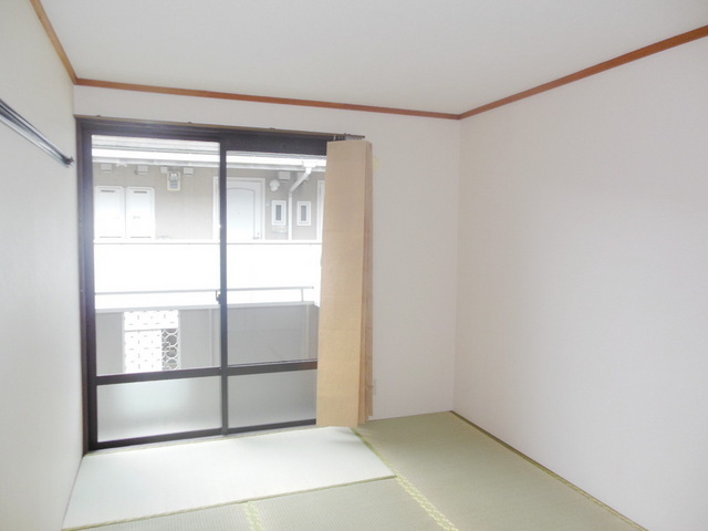 Other room space. 6 is a Pledge of Japanese-style room