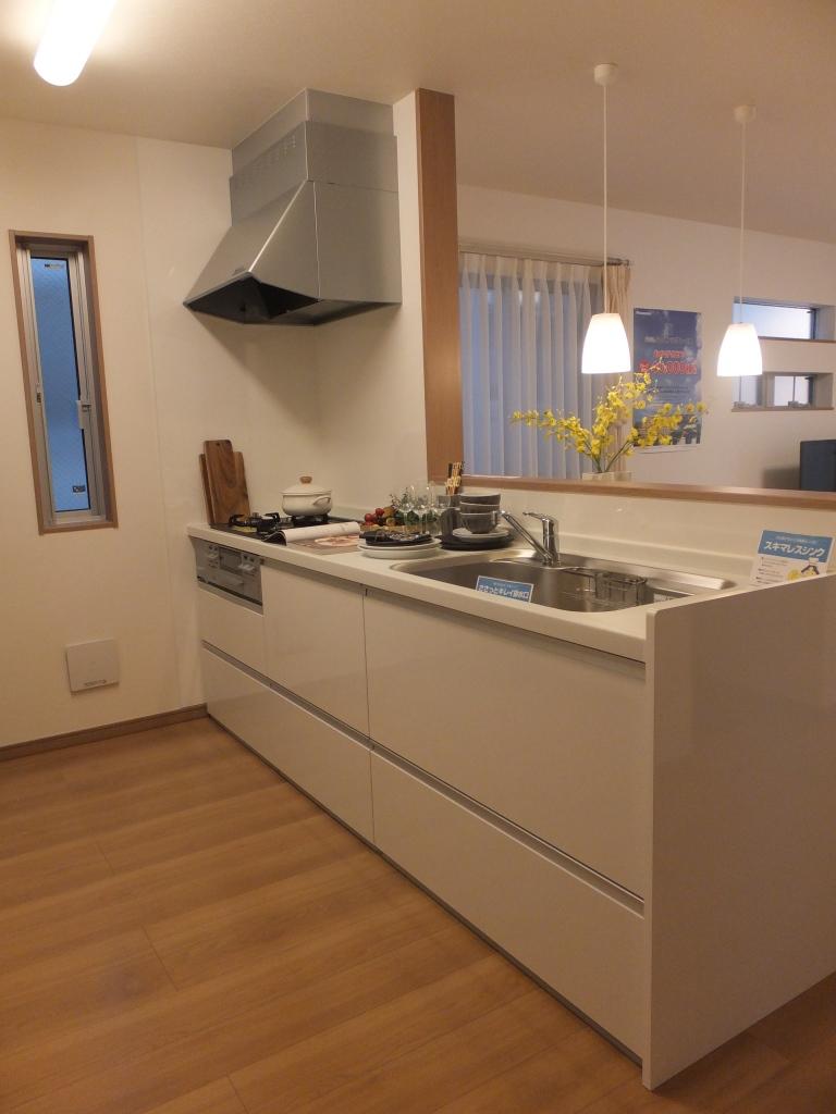 Same specifications photo (kitchen). (Fujimi model house) same specification