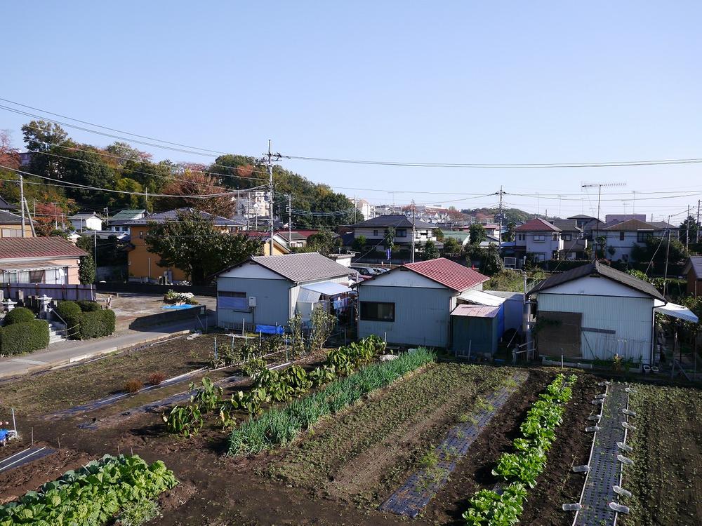 View photos from the dwelling unit