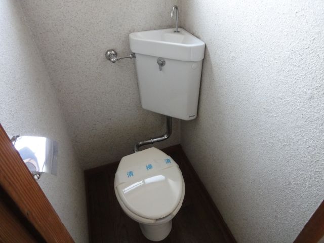 Toilet. Ventilation are easy because it comes with a window in the toilet