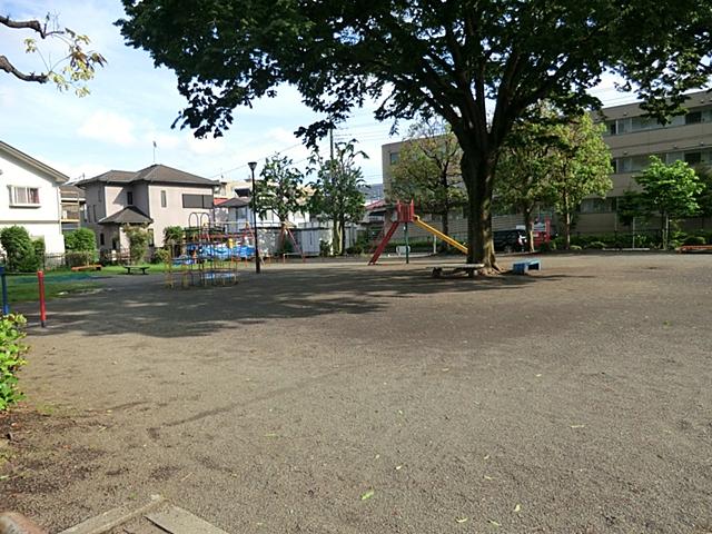 park. 607m until Higashihashimoto park