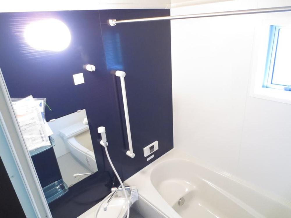 Same specifications photo (bathroom). Same specifications