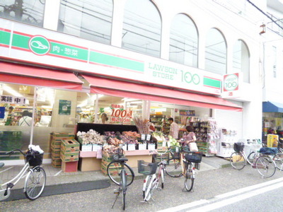Convenience store. STORE100 Sagamidai store up (convenience store) 397m
