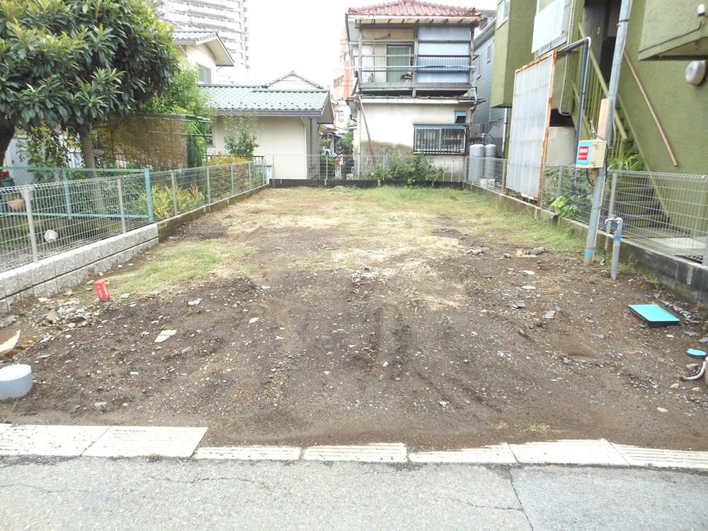 Local appearance photo