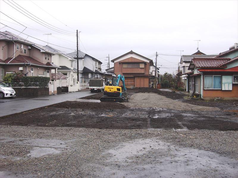 Local appearance photo. Local (12 May 2013) Shooting