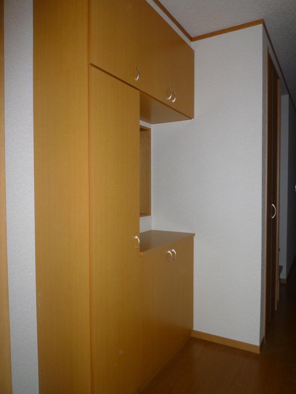 Entrance. Local (10 May 2013) Shooting