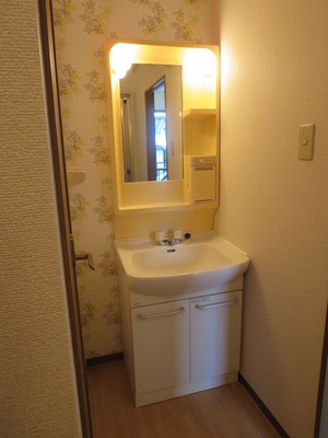 Washroom. ☆ Independent wash basin ☆
