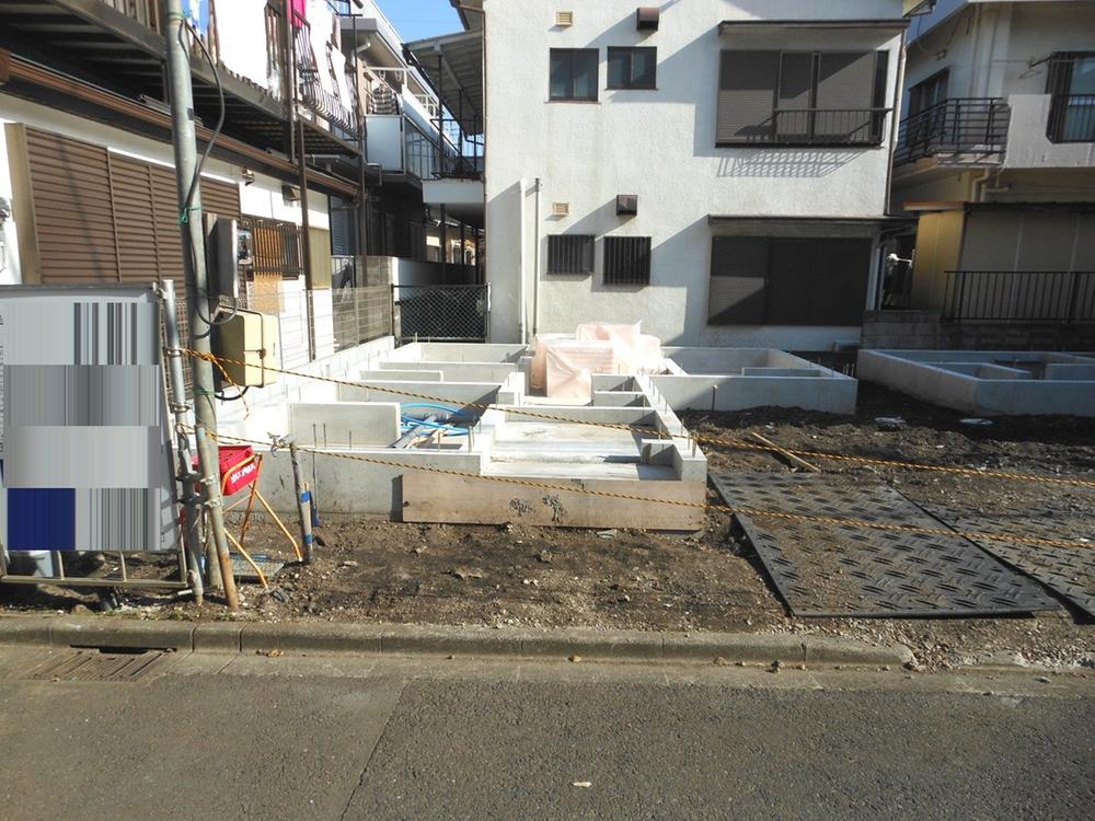 Local appearance photo. Local (12 May 2013) Shooting