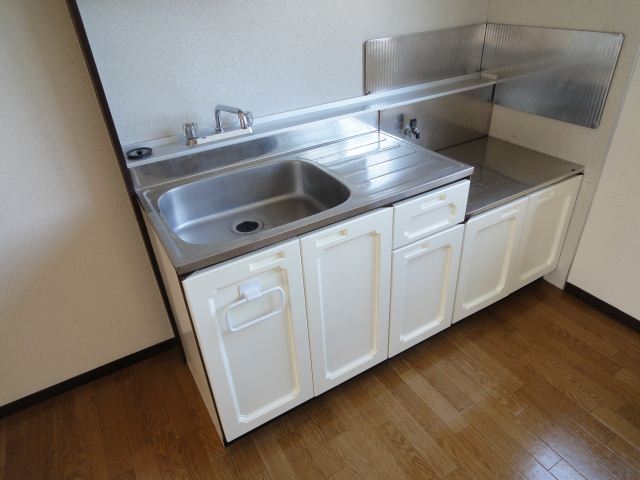 Kitchen. ◇ also Hakadori dishes 2 lot gas stoves can be installed a ◇