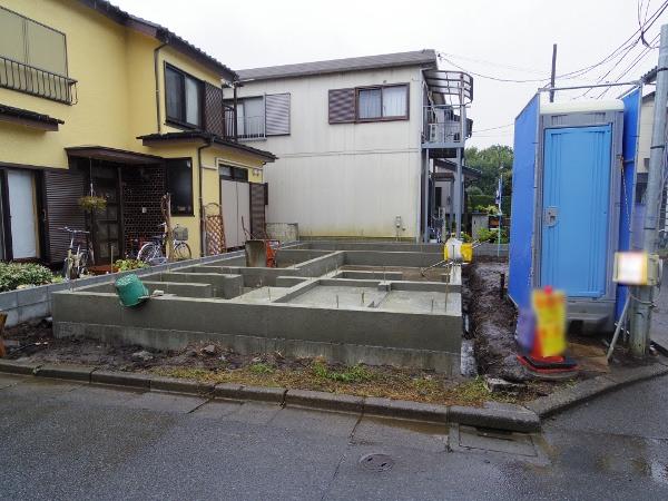 Local appearance photo. Local (10 May 2013) Shooting